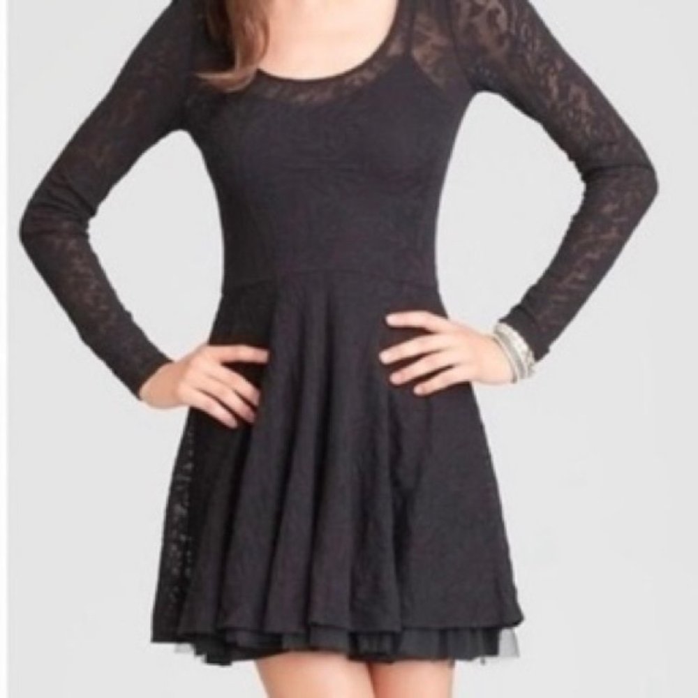 Black lace free people long sleeved dress in large
